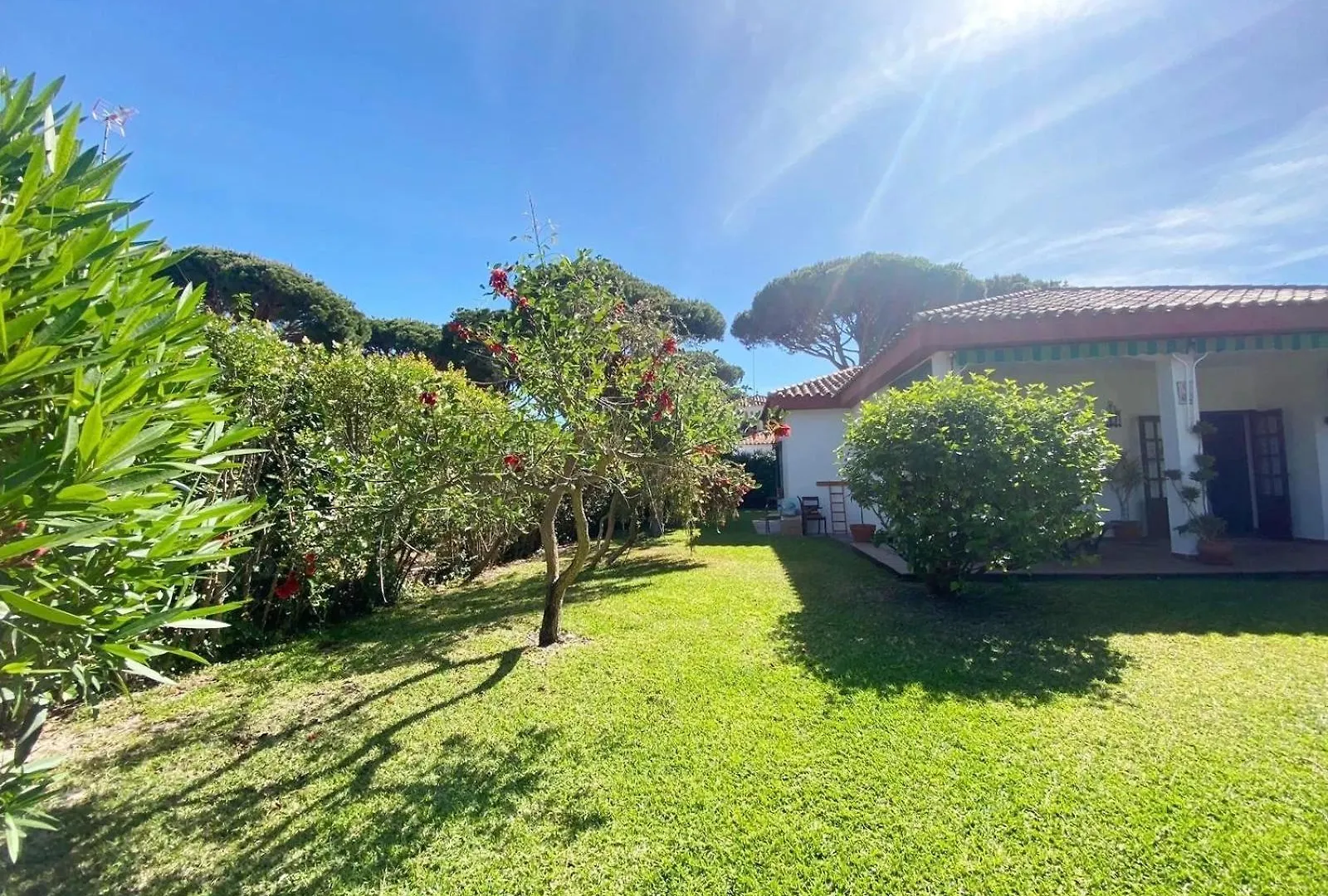 Chalet Roche A 300 Metros De La Playa
