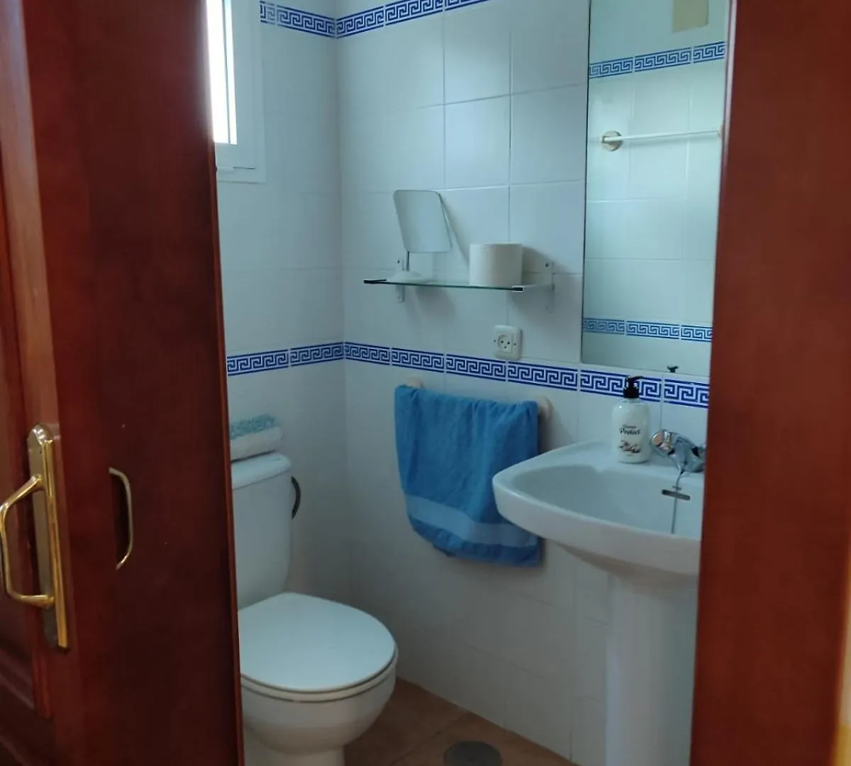Ferienhaus Chalet Roche A 300 Metros De La Playa