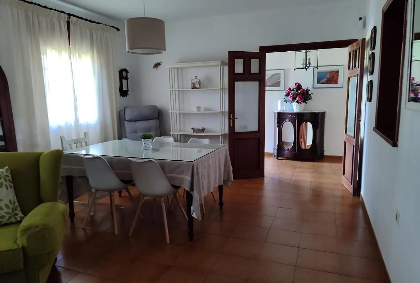 Ferienhaus Chalet Roche A 300 Metros De La Playa